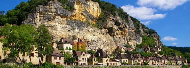 La-Roque-Gageac en lice pour être élue "Village préféré des Français" Photo du village de La-Roque-Gageac