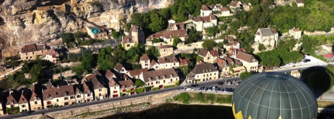 Promenade au bord de la rivière