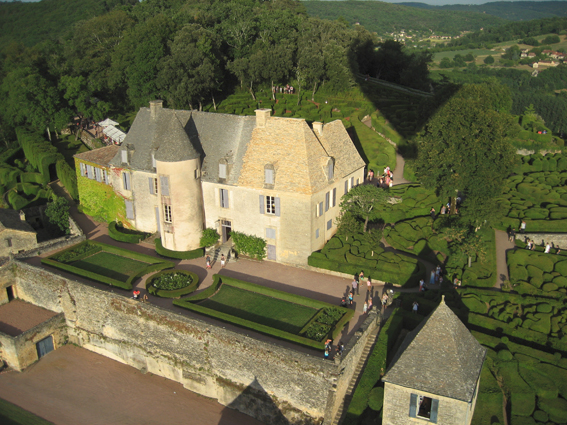 Le château de Marqueyssac vu d'en haut