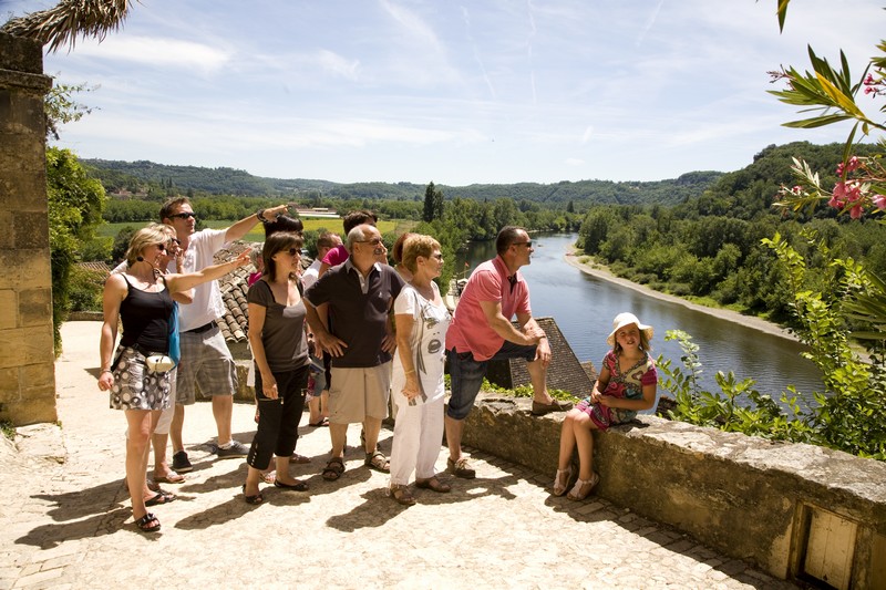 Visites guidées du village de La Roque-Gageac, en Dordogne